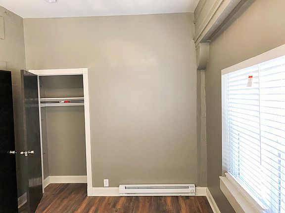 4th image of 227 N Negley Ave APT 3