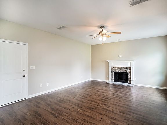 5th image of 8005 Lakota Ct