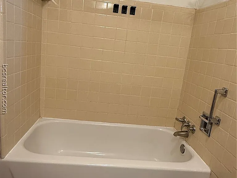 9581 Valley View Dr — Photo 19