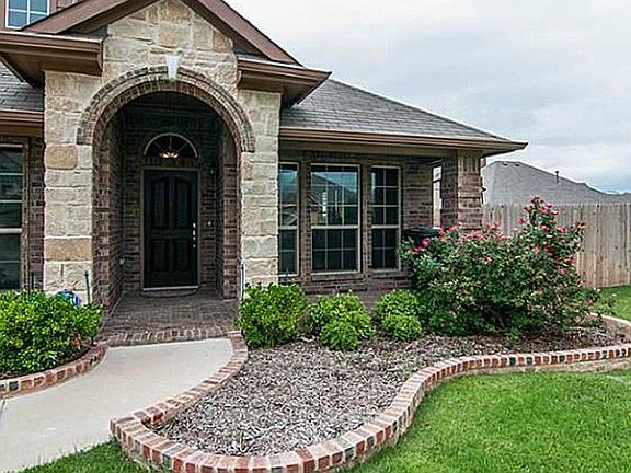 2nd image of 10005 Red Bluff Ln
