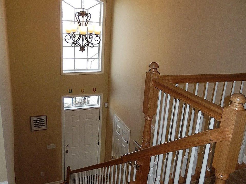 1st image of 1733 Amberwood Way