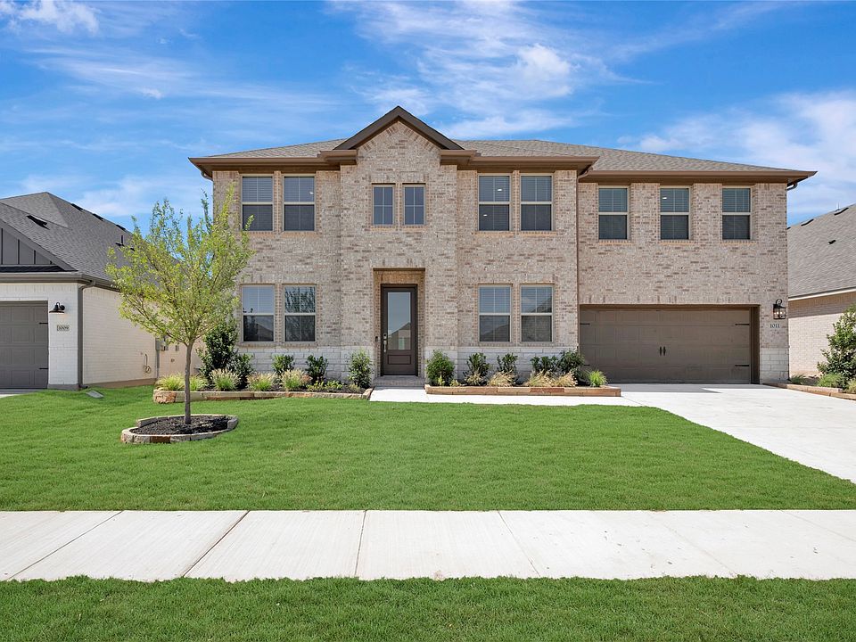 1st image of 1011 Ashcroft Ln