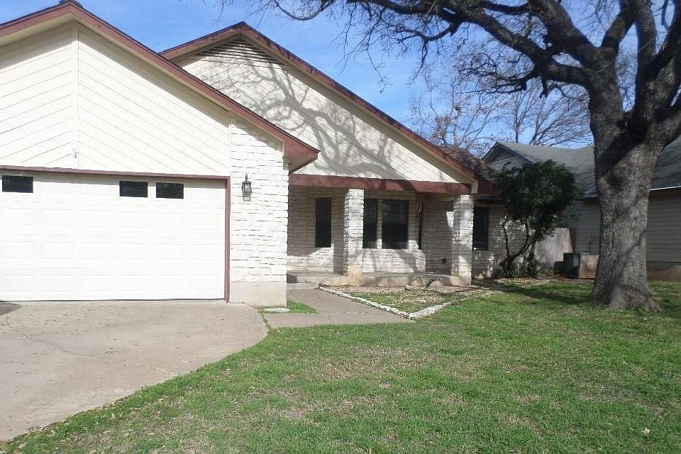 1st image of 1702 Wild Horse Ln