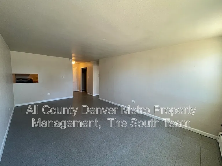 1590 Clinton St #4 — Photo 7