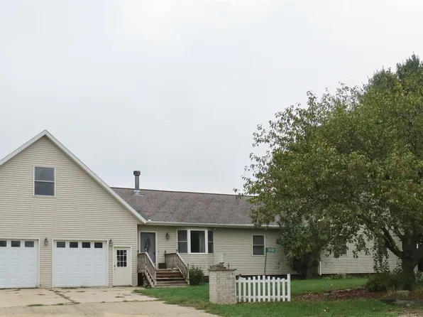1808 127th St, Elwood, IA 52254