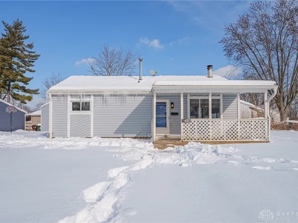 45 Regina Dr, Fairborn, OH 45324