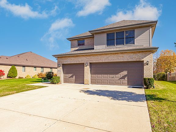 3rd image of 9541 Witham Ln