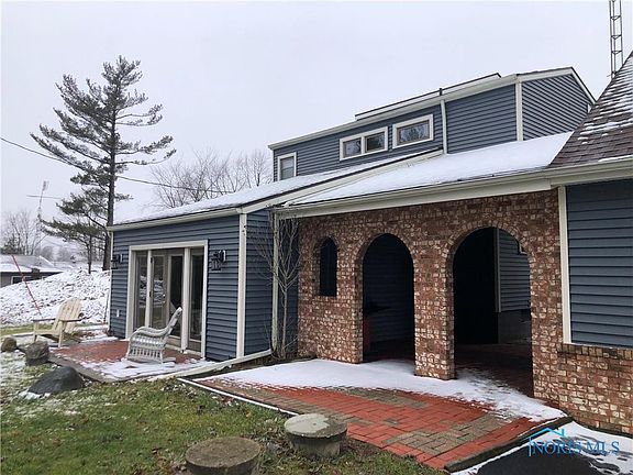 2nd image of 740 Seneca Dr