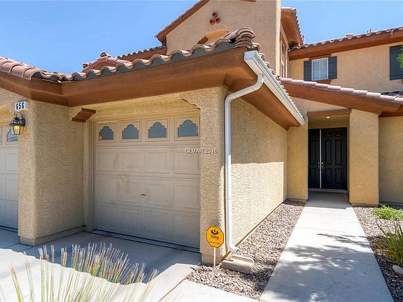 3rd image of 656 Kew Gardens Dr