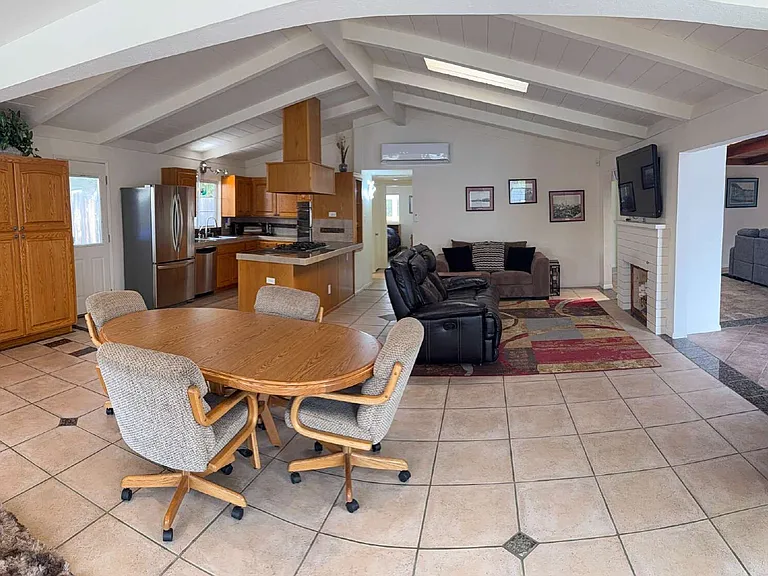 5360 El Arbol Dr — Photo 7