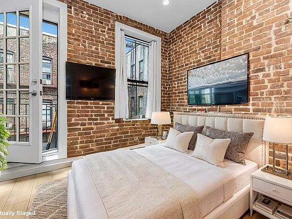 5th image of 356 W 48th St #2D