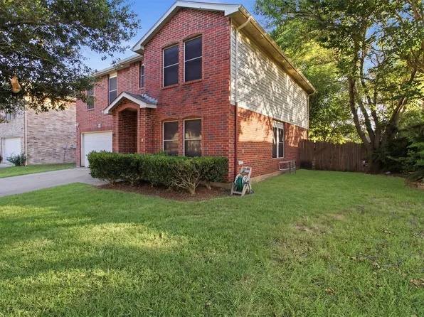 2955 Celian Dr, Grand Prairie, TX 75052