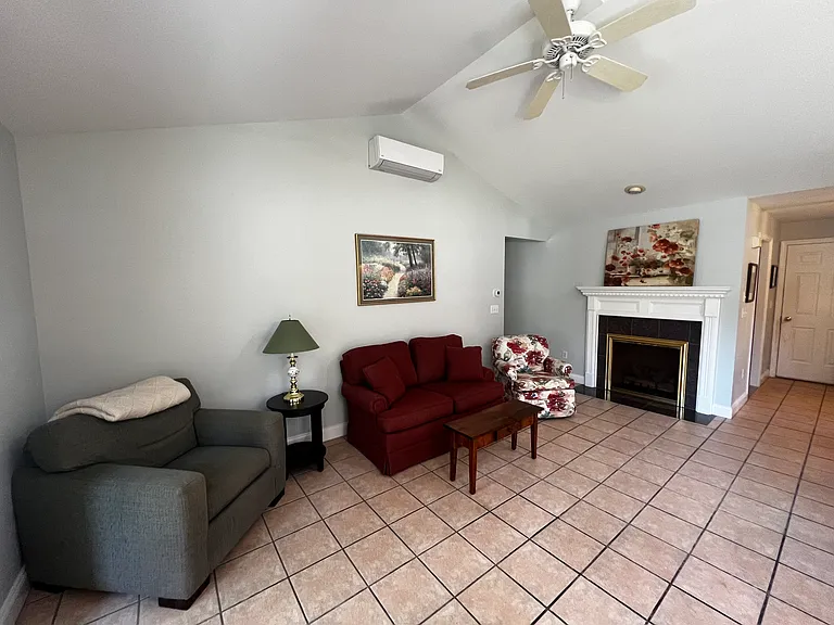 1 Magnolia Ln — Photo 5