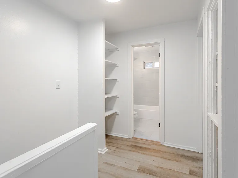 34111 Decatur Ct #34111 — Photo 21