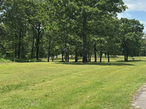 25 E 958th Rd, Vian, OK 74962