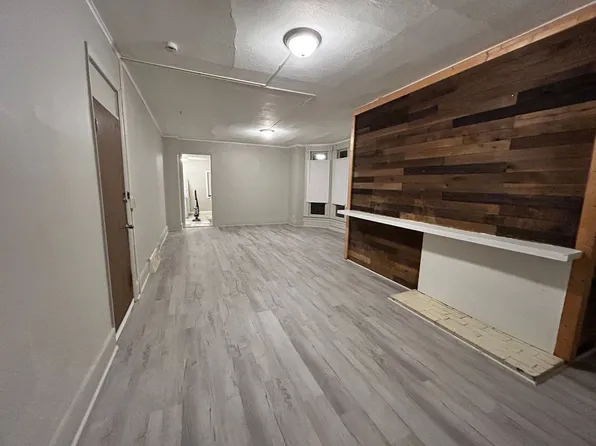 804 E 14th St, 804 E 14th St #1, Davenport, IA 52803