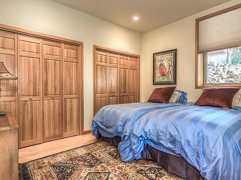 Lower level bedroom 2