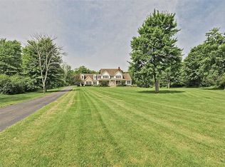 9465 Mallard Point, Chagrin Falls, OH 44023