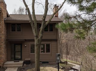 198 Birnamwood Dr, Burnsville, MN 55337