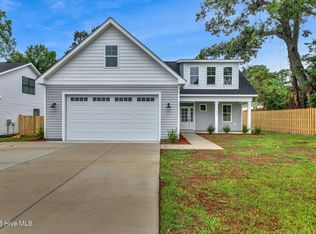 362 Williams Store Rd, Hampstead, NC 28443