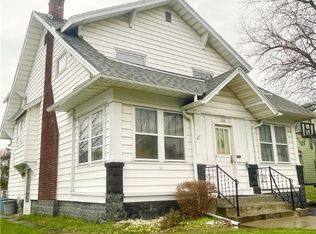 114 Court Ter, Syracuse, NY 13208