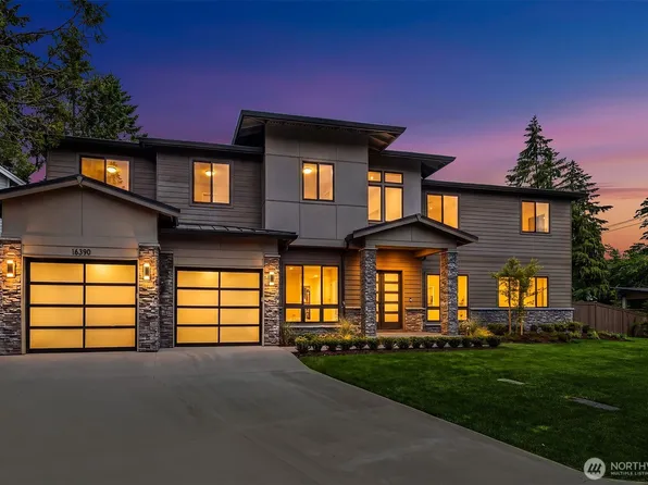 16390 NE 1st Street, Bellevue, WA 98008