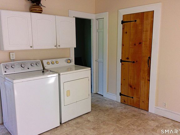 5th image of 92 Pine Street
