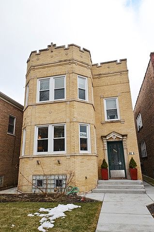 1st image of 6049 N Claremont Ave