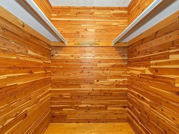 5th image of 151 Coolidge Ave APT 303