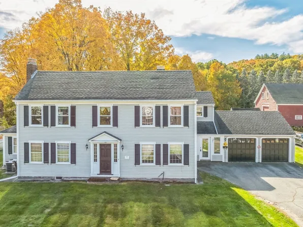 114 Summer St, Maynard, MA 01754