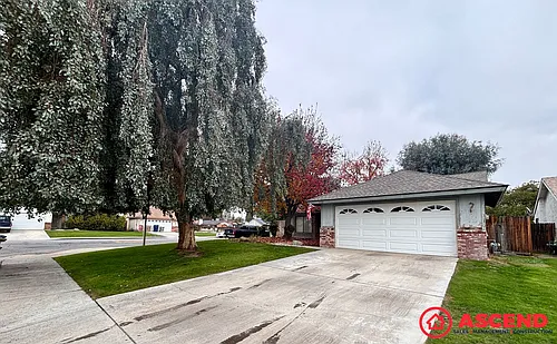 4500 Gorbett Ln Photo 1
