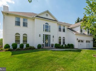 7009 Symphony Ct, Mc Lean, VA 22101