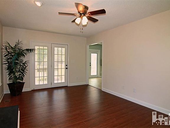 5th image of 3200 Monticello Ct