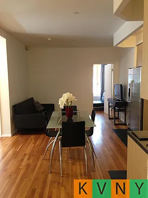 Rented by KVNY Soho | media 43