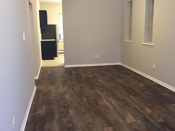 4th image of 835 W Sunnyside Ave #307