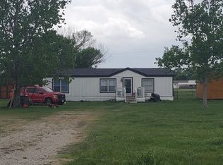 204 Private Road 4435, Rhome, TX 76078