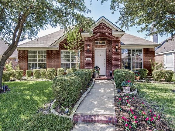 3rd image of 5013 China Berry Dr