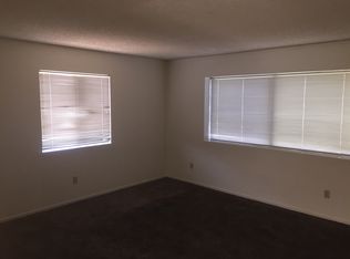 6300 Castleford St APT 4, Bakersfield, CA