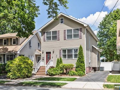 242 Washington Avenue, Rutherford, NJ, 07070