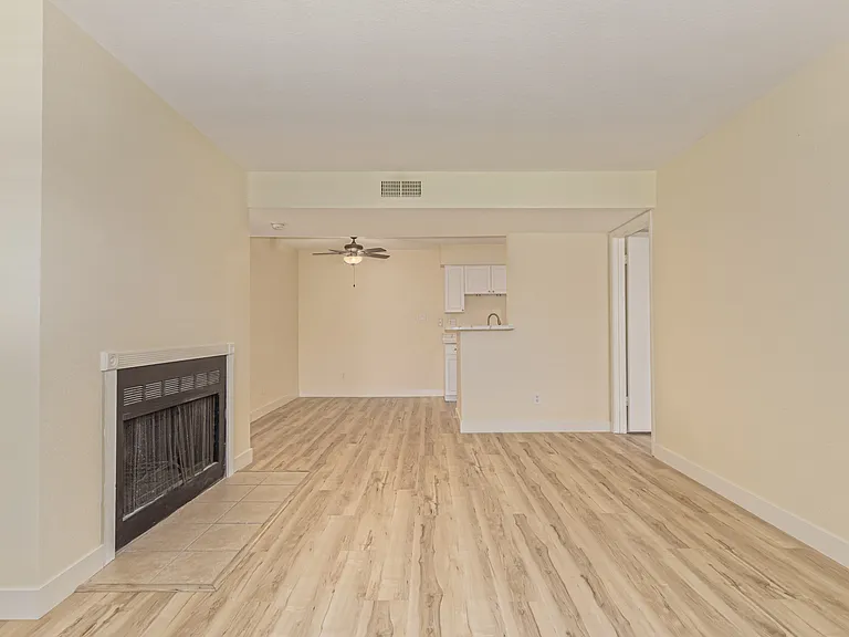 5995 N 78th St #1037 — Photo 15