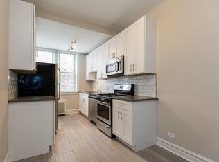 1338 E Hyde Park Blvd #1, Chicago, IL 60615