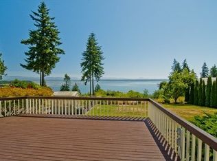 735 Hawthorne Ln, Camano Island, WA 98282