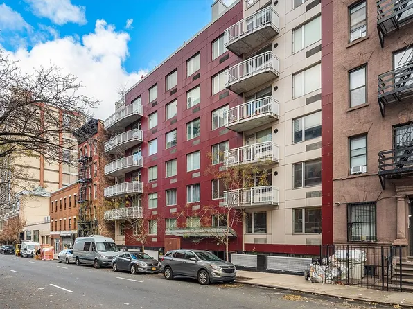 517 W 46th St APT 607, New York, NY 10036