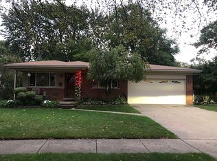 24050 Warner Ave, Warren, MI 48091