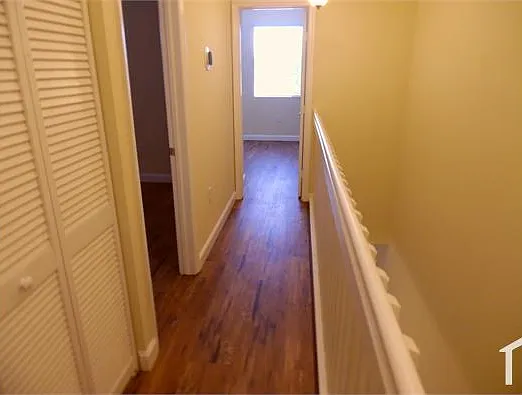 142 SE 28th Ter #12 — Photo 8