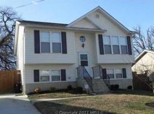 512 69th Pl, Capitol Heights, MD 20743