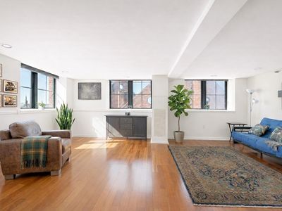 200 Market St APT 501, Lowell, MA, 01852
