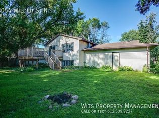 3054 Wilder St N, Roseville, MN 55113