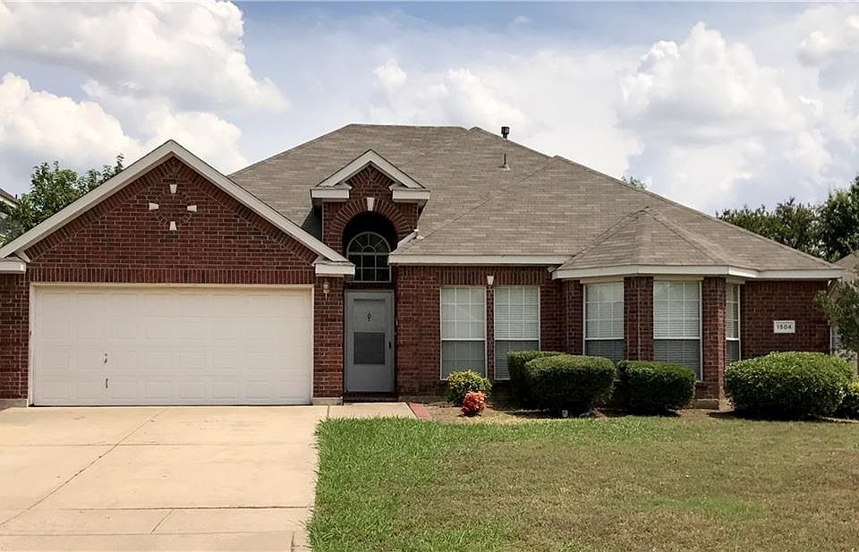 1st image of 1504 Kendal Dr