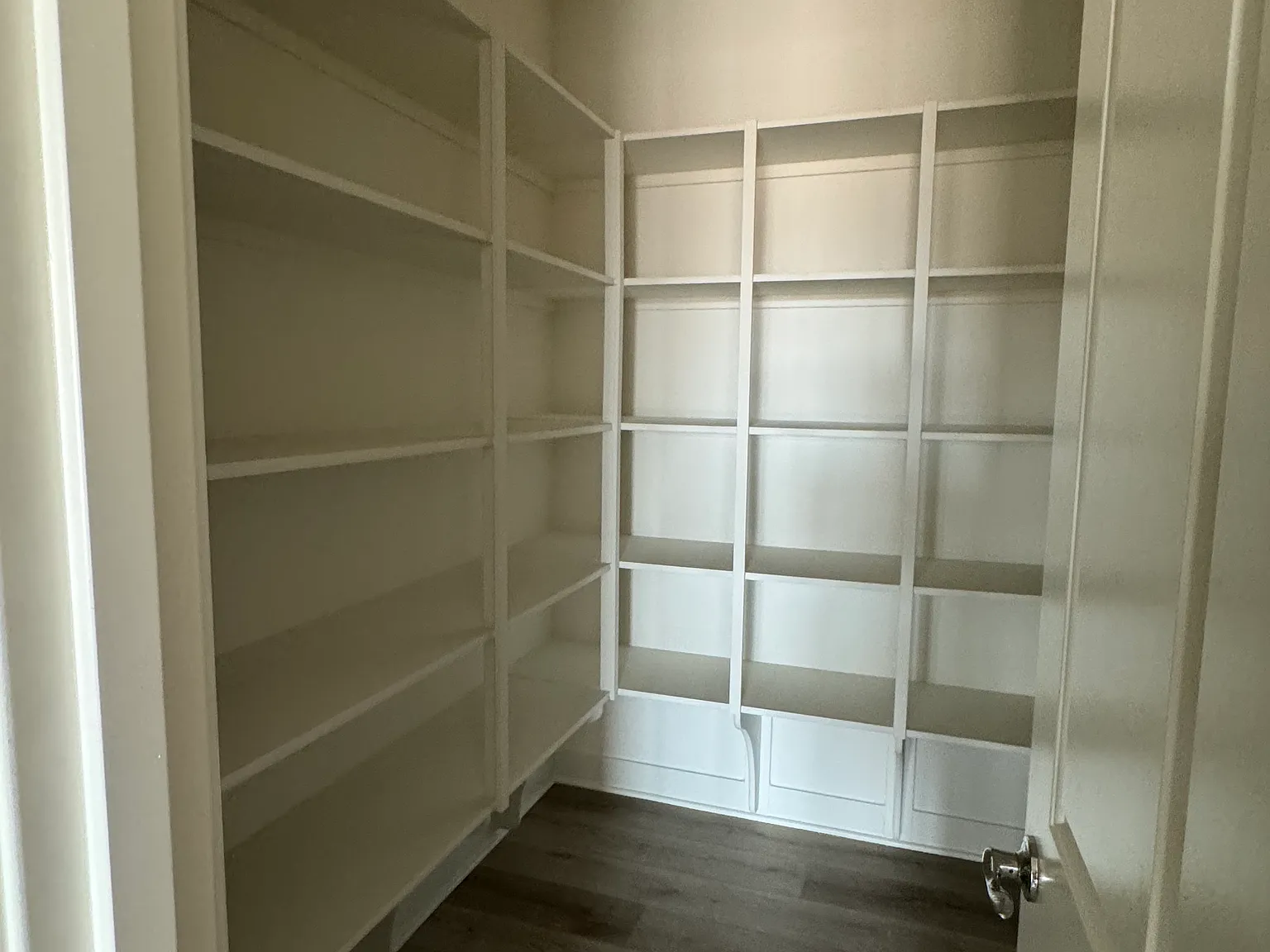 4 bed, 1862 sqft, $3,375 — Photo 4